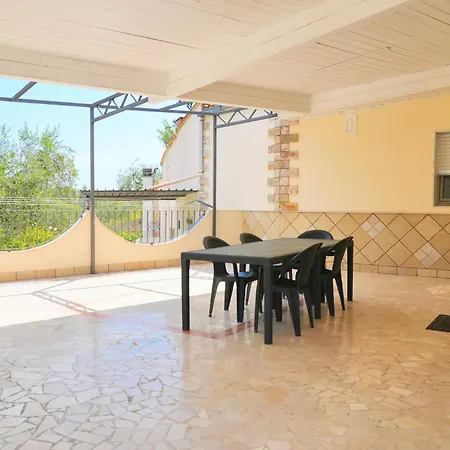 La Tesa Villa *